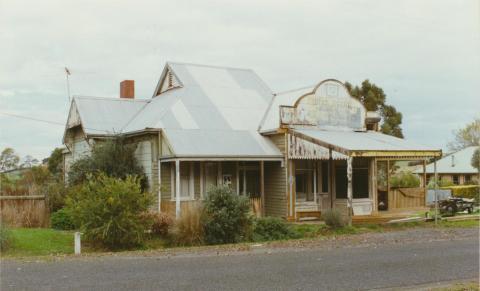 Jumbunna general store in course of refurbishment, 2002