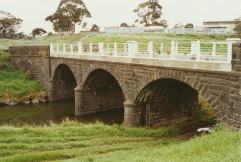 Former Princes Highway bridge over Kororoit Creek, 2002