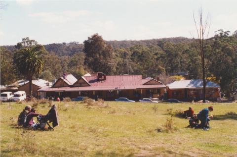 St Andrews Hotel, 2002