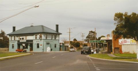 Longwarry, 2002