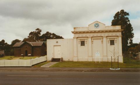 Smythesdale masonic temple, 2002