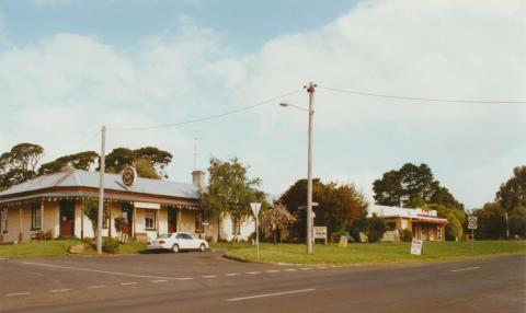 Hawkesdale, 2002