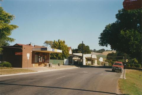 Thorpdale main street, 2002