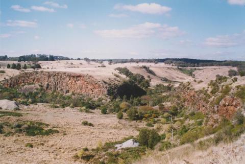 Devils kitchen, Piggoreet, 2004