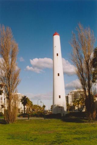 Back beacon, Howe Parade, Beacon Cove, 2004