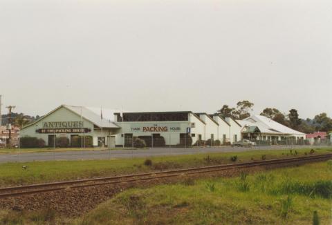 Former fruit packing shed, Tyabb, 2005