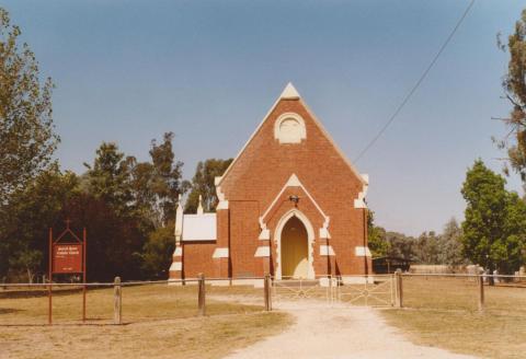 Sacred Heart Roman Catholic Church (1899), Barnawartha, 2006