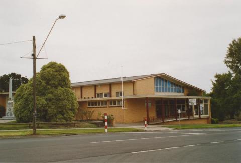 Cobden civic centre, 2006