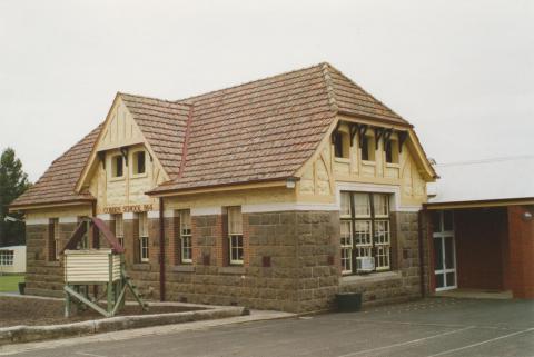 Cobden primary school, 2000