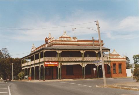 Marnia Gully Hotel, Murtoa, 2007