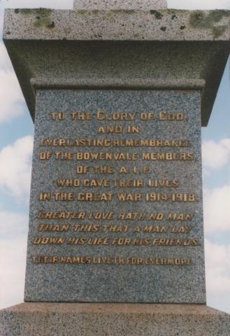 War memorial, Bowenvale, 2008