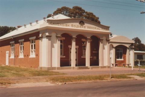 Cavendish Soldiers memorial hall, 2009