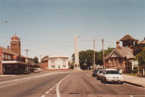 Princes Highway and High Street, Terang, 2009