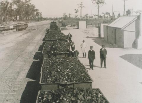 First train load of briquettes, Yallourn, 1925