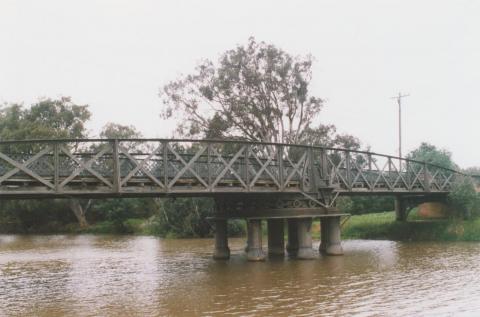 Swing bridge, Latrobe River, Sale, 2010