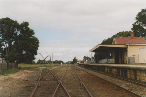 Stratford railway station, 2010