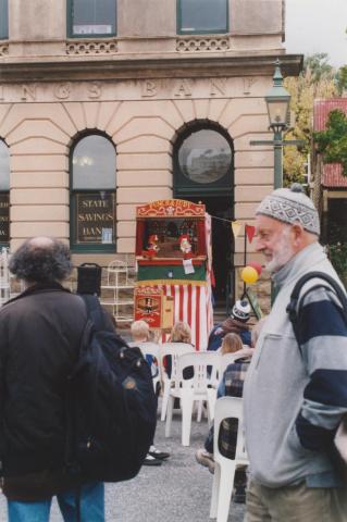 Punch and Judy show and Arnold Zable, Fraser Street, Clunes, 2010