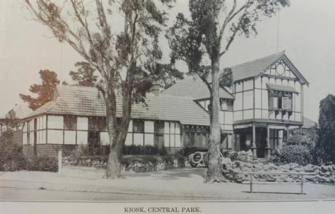 Kiosk in Central Park, Malvern 1933