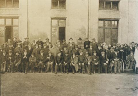 Inmates at Ballarat Benevolent Asylum, 1923