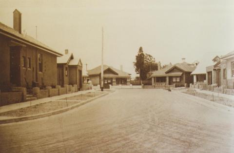 Kelvin Court, Armadale, 1928