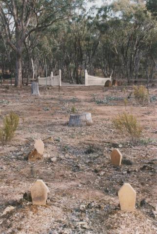 Waanyarra cemetery, 2010