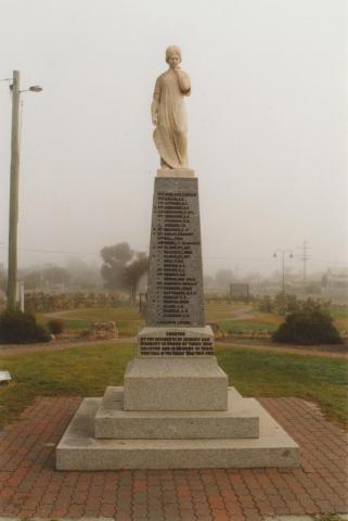 Memorial, Jeparit, 2010