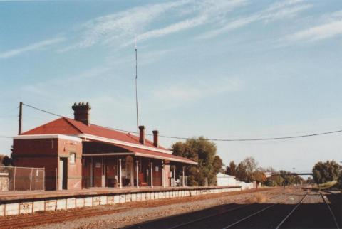 Railway Station, Kerang, 2010