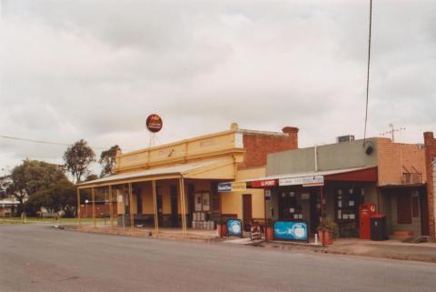 Hotel and Post Office, Berriwillock, 2010