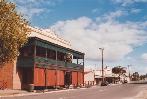 Hotel Korong Vale, 2010