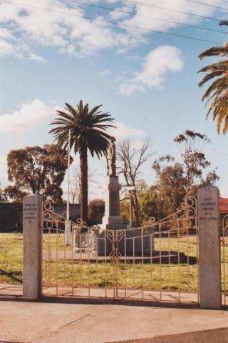 Albert Jacka Gates, Wedderburn, 2010