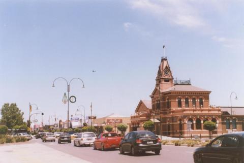 Main Street, Traralgon, 2010