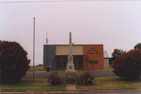 Memorial Hall and War Memorial, Lake Bolac, 2011