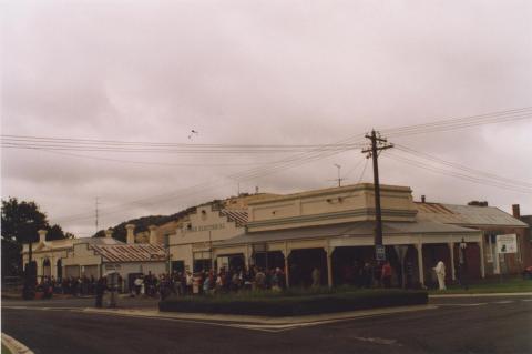 Main Street, Penshurst, 2010