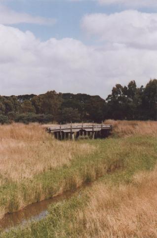 Burchetts Creek Bridge, Caramut, 2011