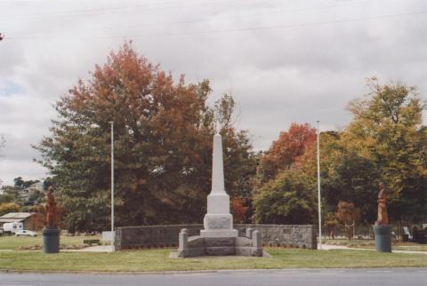 War Memorial, Kilmore, 2011