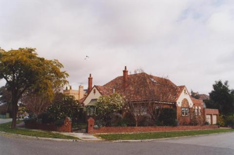 Melcombe Road, Ivanhoe, 2011