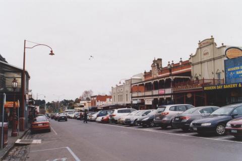 Main Street, Daylesford, 2011