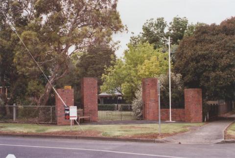 Memorial Park, Dumbalk, 2012