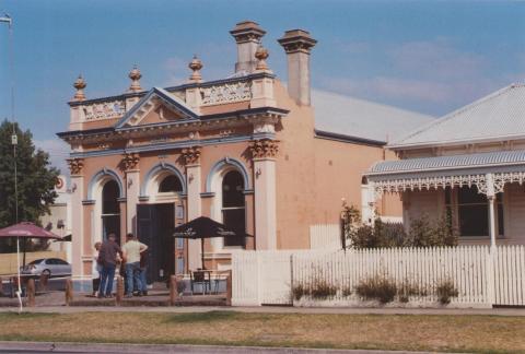 Hall, Colac, 2013