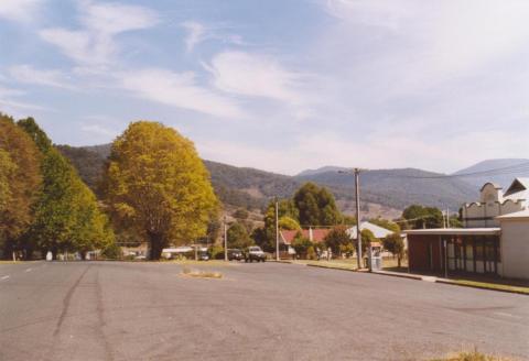 Main Street, Eskdale, 2006