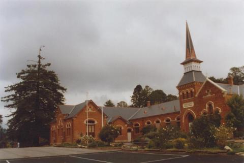 Primary School, Beechworth, 2010