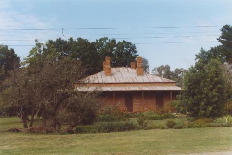 Lakeview c1870, Chiltern, 2010