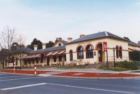 Post Office and Government Offices, Alexandra, 2011