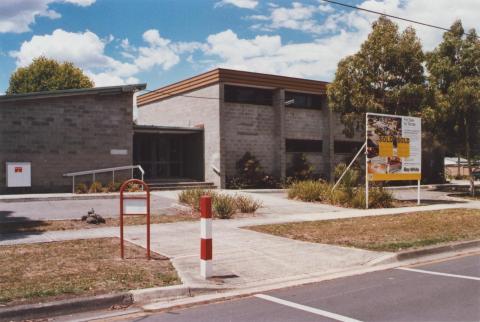 Former Uniting Church, Blackburn South, 2012