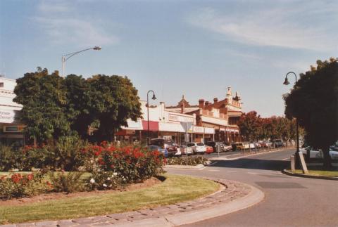 Gillies Street, Rochester, 2012