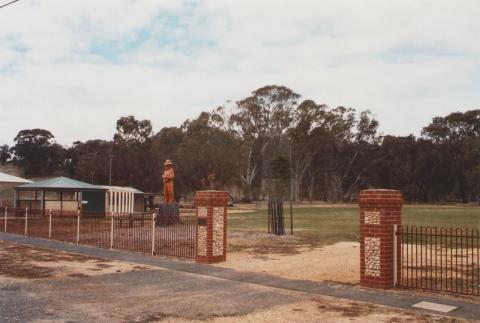 Community Reserve, Stuart Mill, 2012