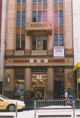 7 Eleven, Bourke Street, Melbourne, 2004