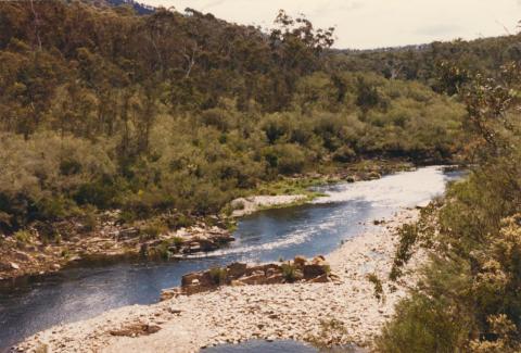 Mitta Mitta River, Dartmouth Dam, 1980