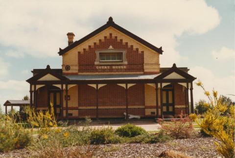 Court House, Natimuk, 1980