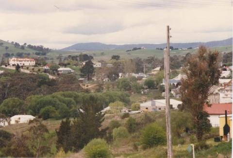 Omeo, 1980